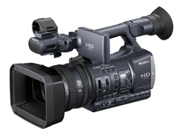 HDR-AX2000 | デジタルビデオカメラ Handycam ハンディカム | ソニー