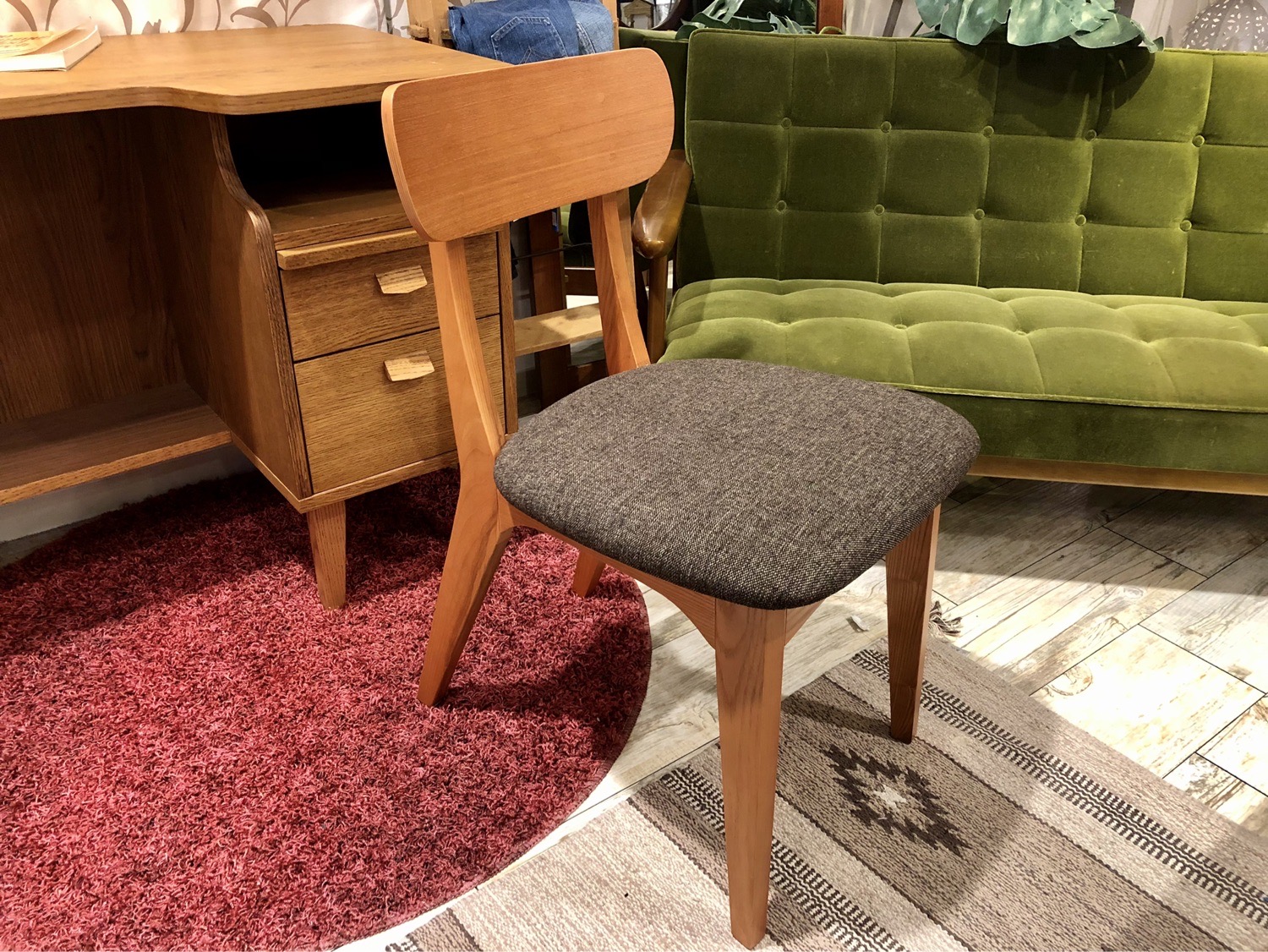 unico / ウニコ KURT デスク ＆ FIX チェア セット 買取しました