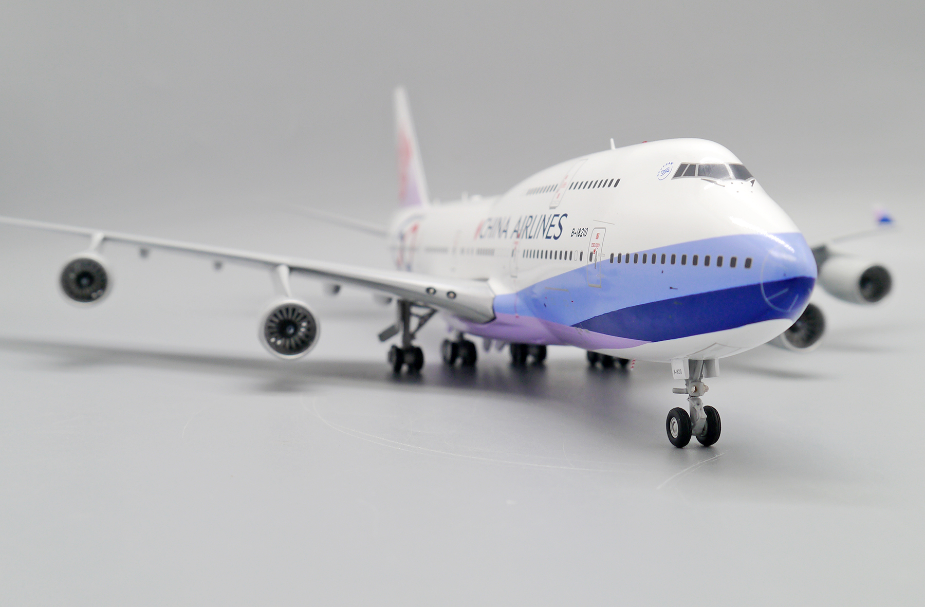 ScaleModelStore.com :: JC Wings 1:200 - XX20093 - China Airlines