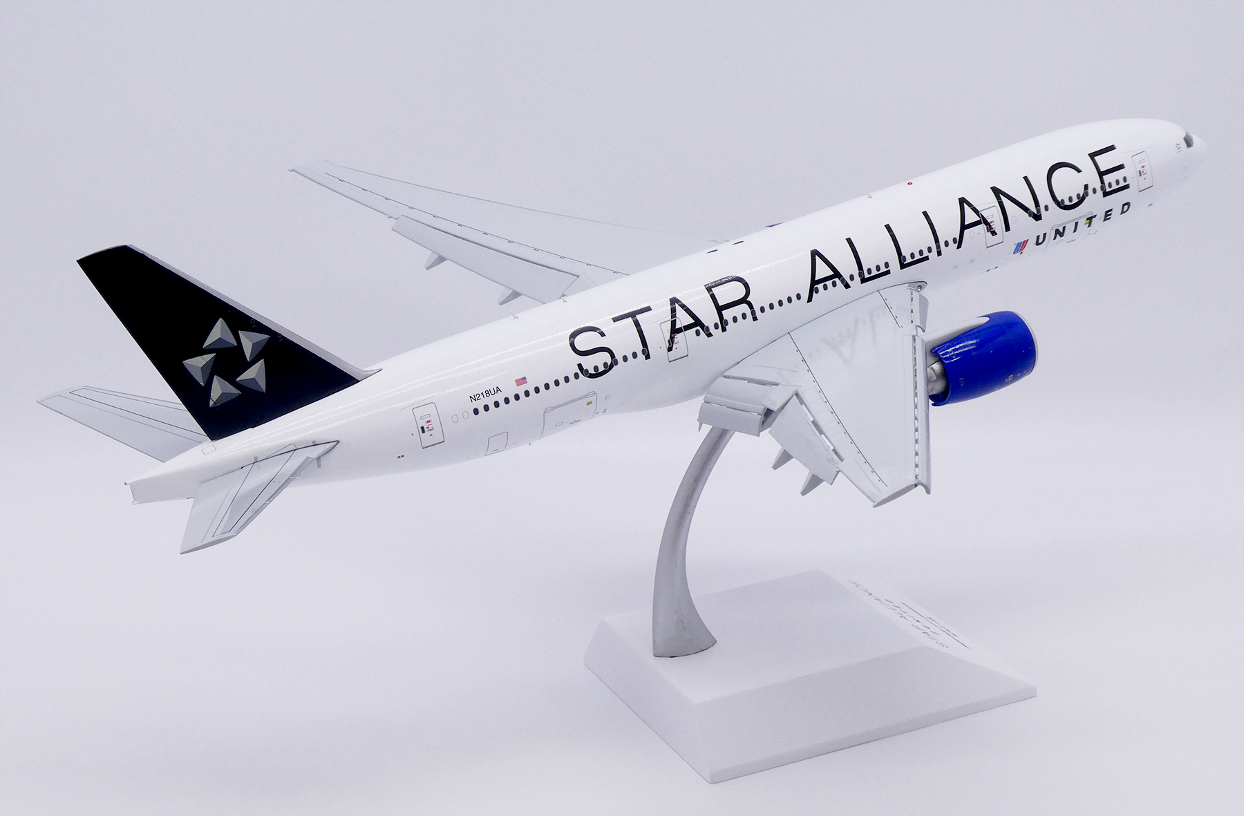 航空機・ヘリコプター Boeing 777-200 STAR ALLIANCE 1:400 航空機
