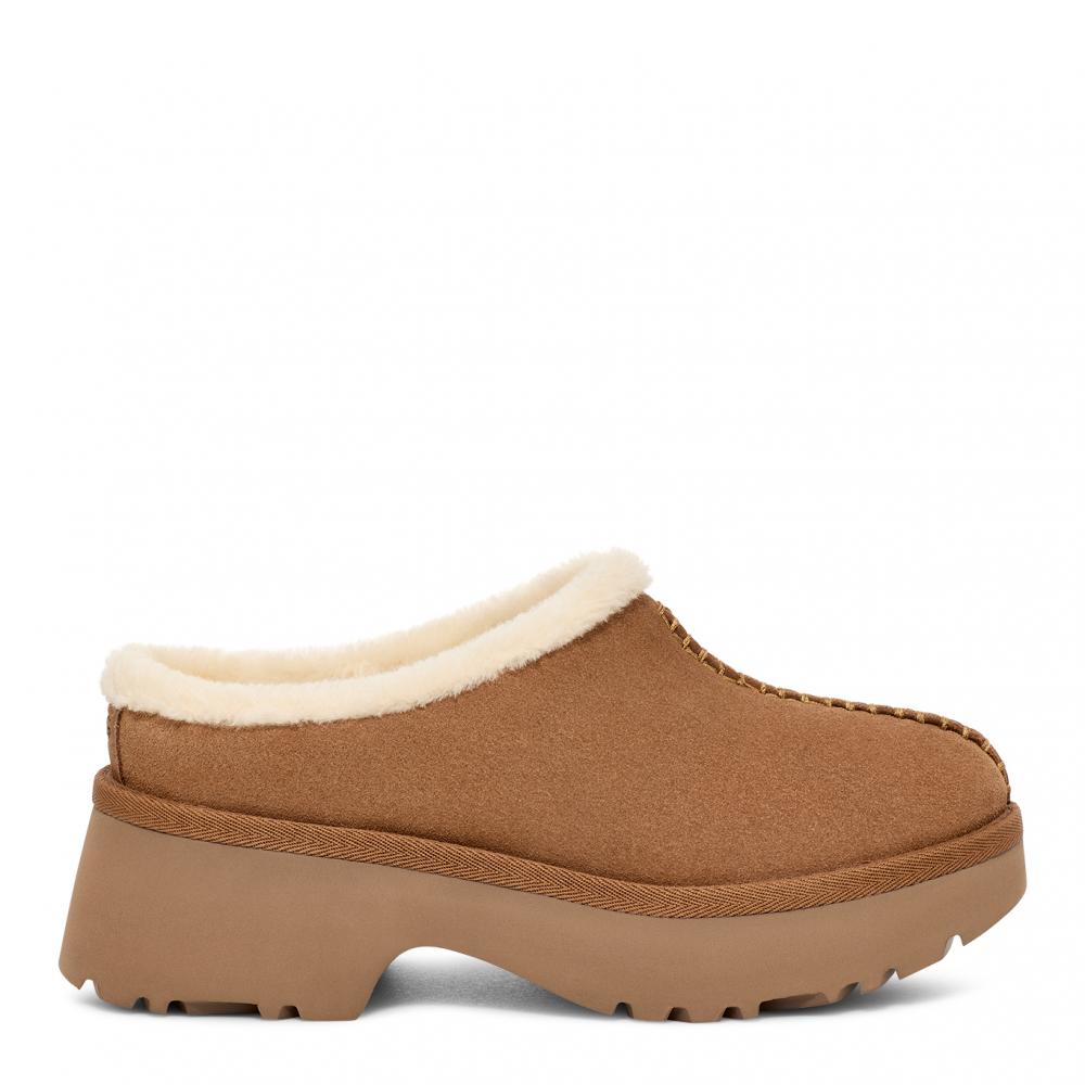 UGG W New Heights Cozy Clog Chestnut | Seymour's Home