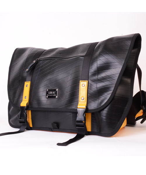 デザイナーズメッセンジャーバッグ｜製品紹介｜バッグブランド【SEAL