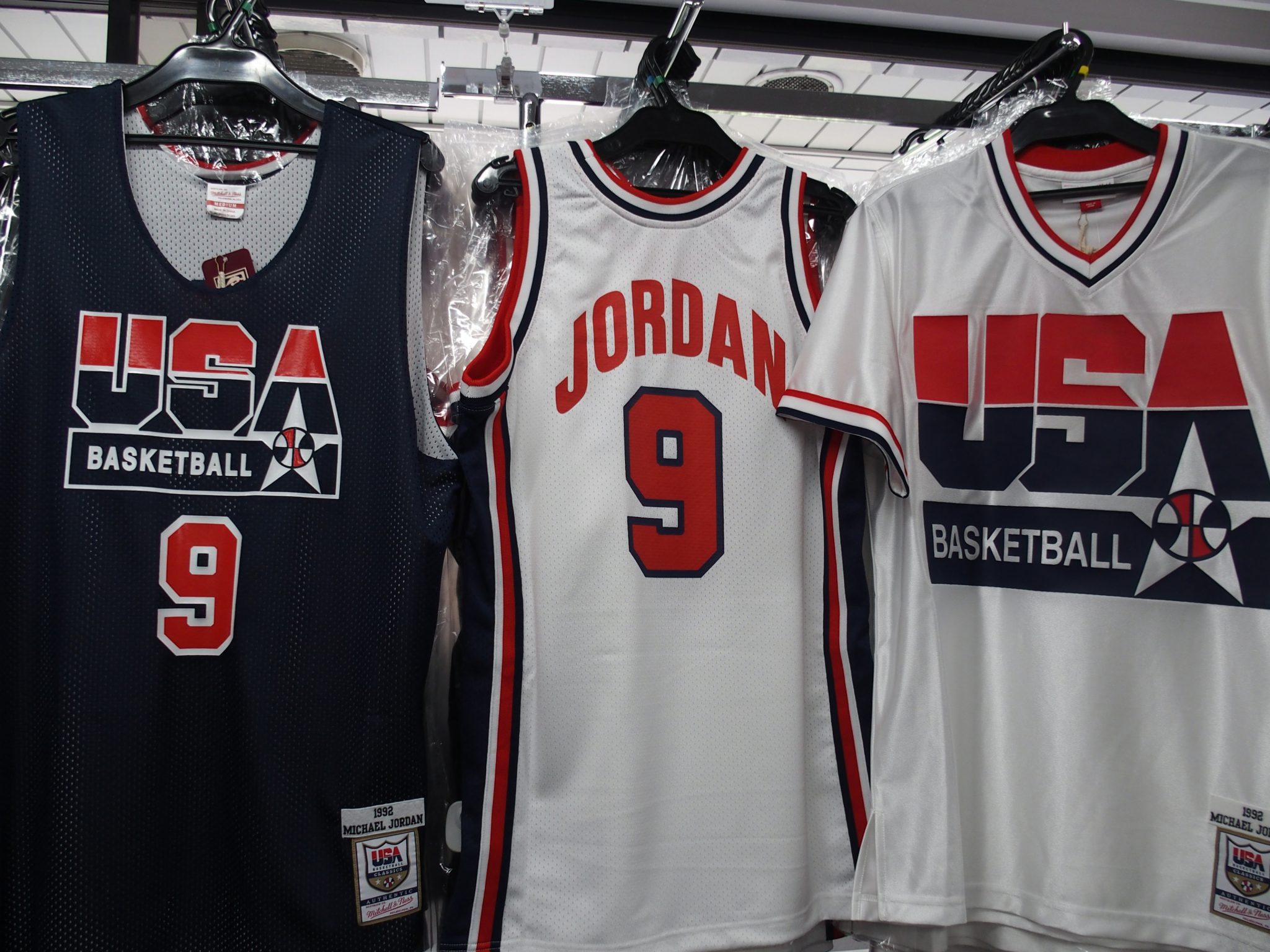 ドリームチーム1992 バロセロナオリンピックユニフォーム発売開始