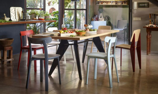 APCチェア / アイスグレーVitra（ヴィトラ） | 公式通販 家具・雑貨