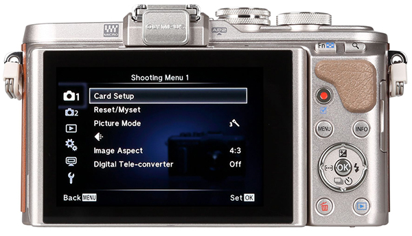 Olympus PEN E-PL8 Mirrorless Camera Review | Shutterbug