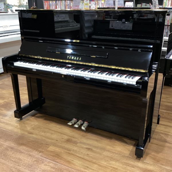 アップライトピアノ】 YAMAHA U1A 1984年製 中古販売｜島村楽器 イオン