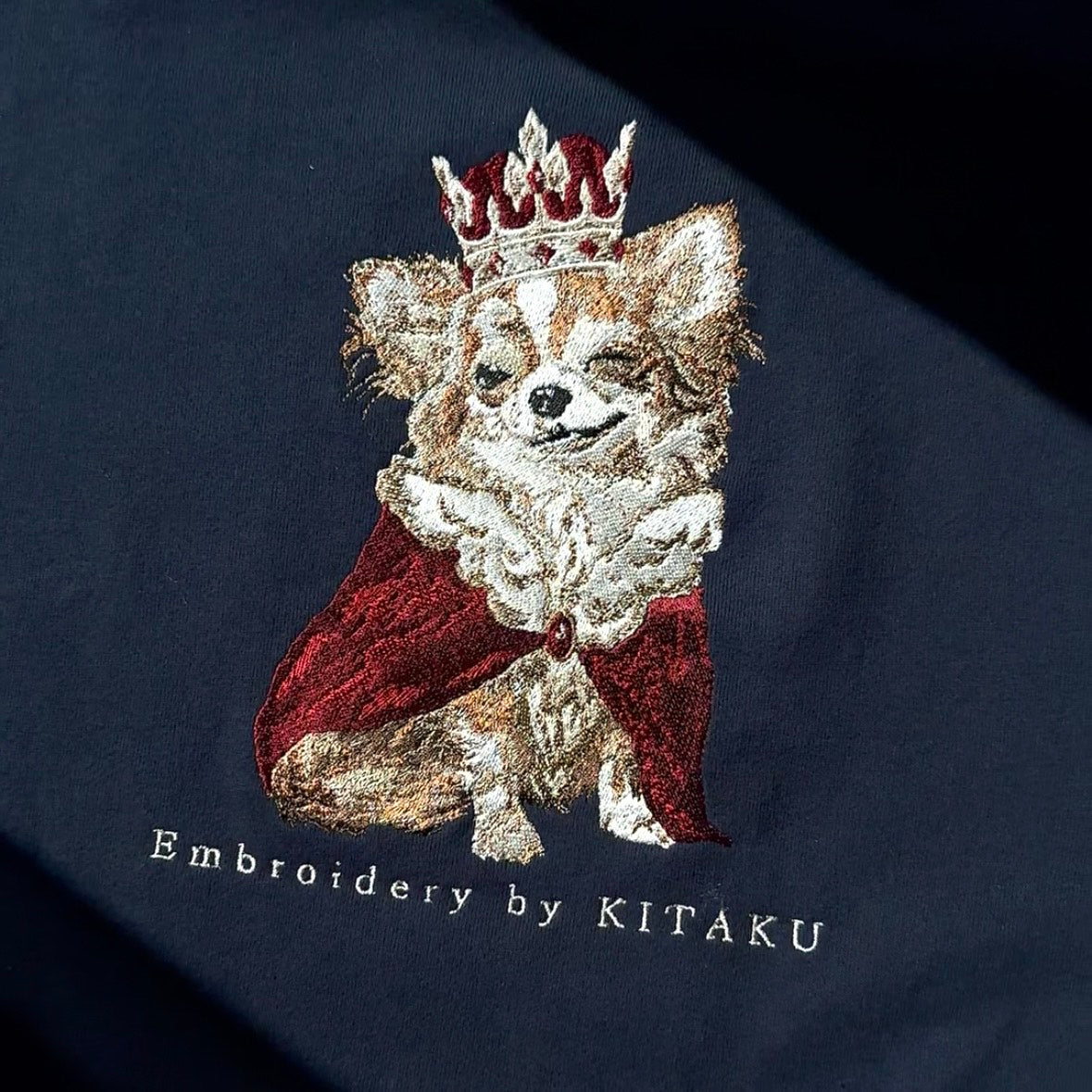 新作】王様チワワ – 北区の刺しゅう屋