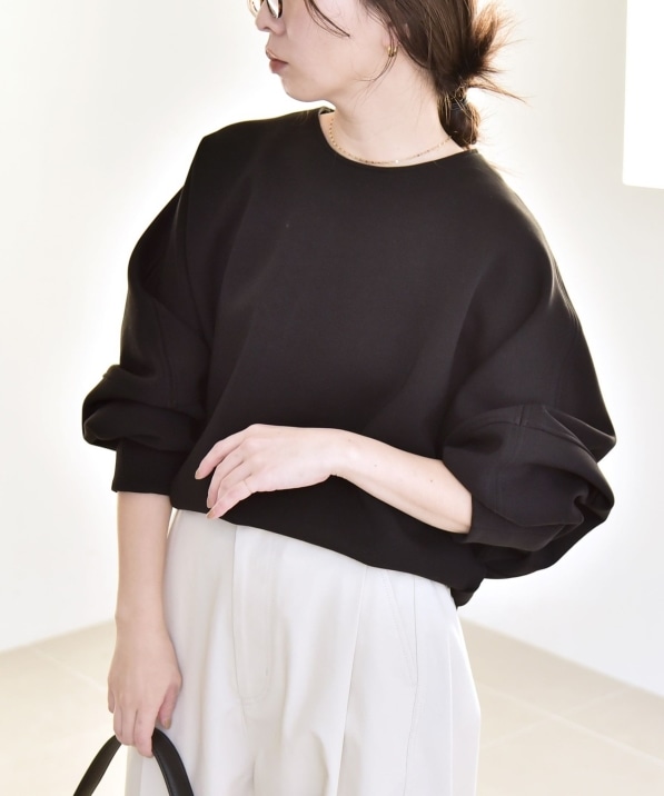 quaranciel:〈洗濯機可能〉ポンチ バックジップ ドルマン プルオーバー