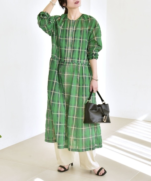 quaranciel:〈手洗い可能〉シアー チェック クルーネック ギャザー