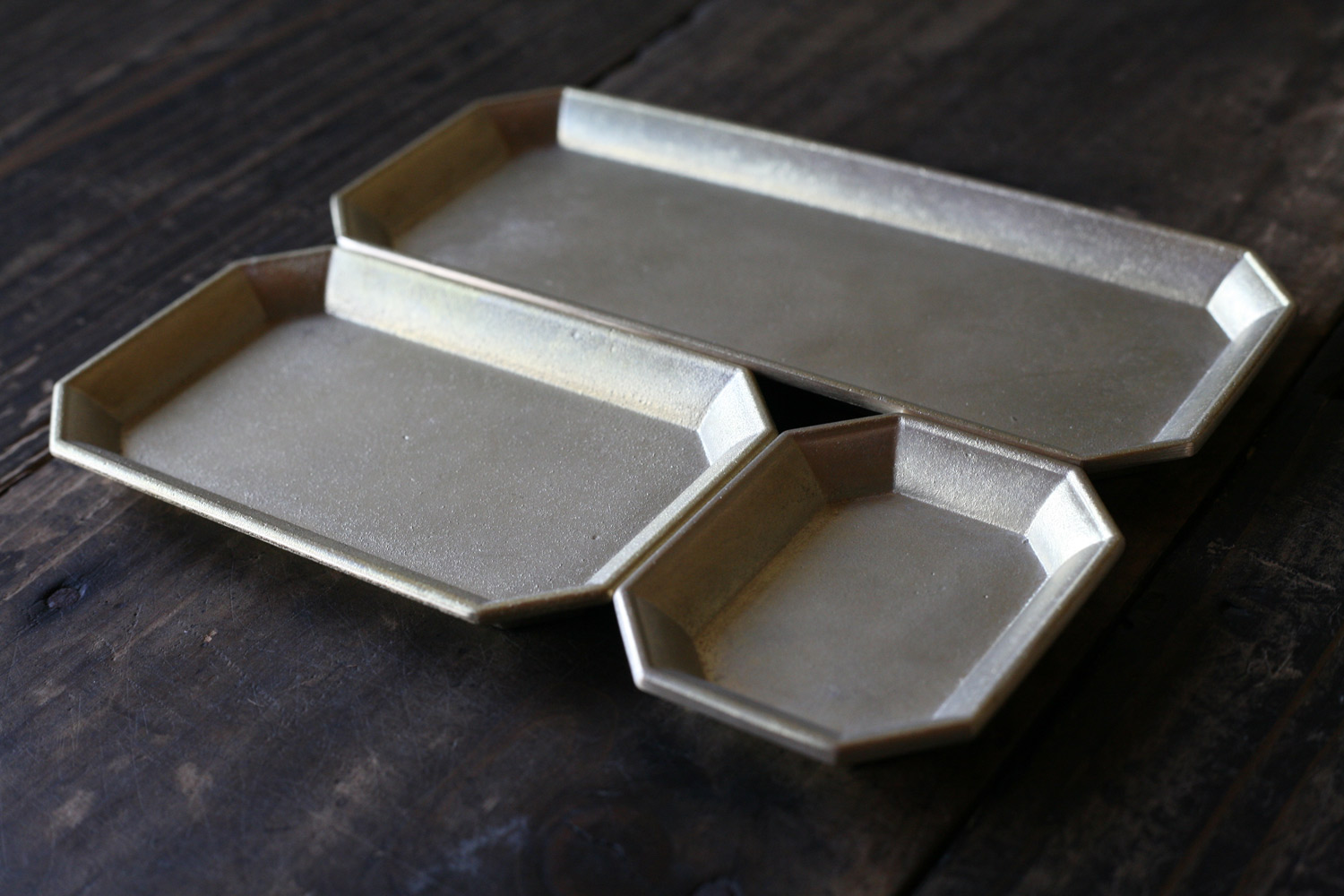 FUTAGAMI - 文具トレイ 全国送料無料 | 職人.com