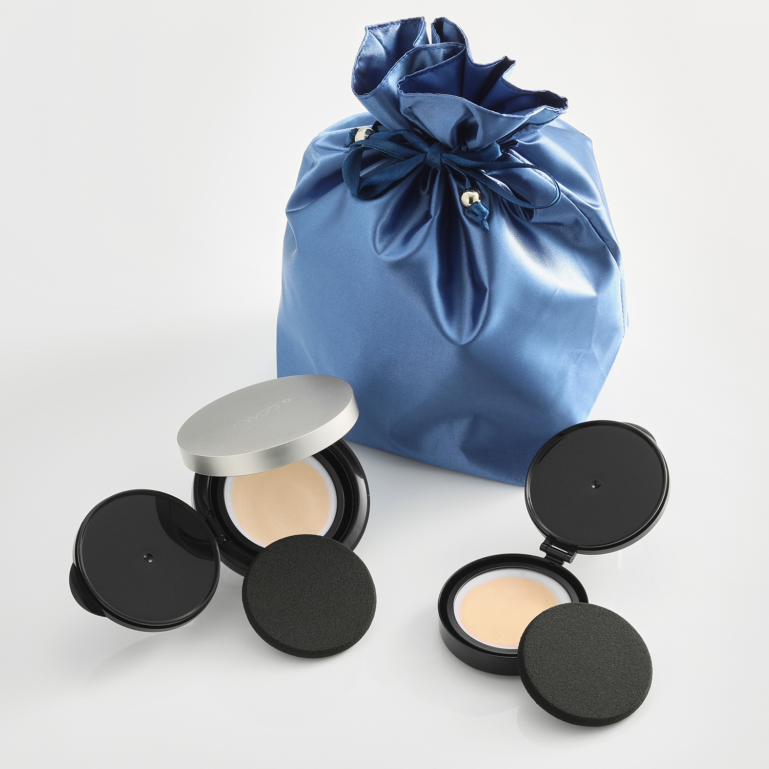 ホワイトディアマンテ 潤いツヤ肌仕上がり 1品7役！ダイレクト