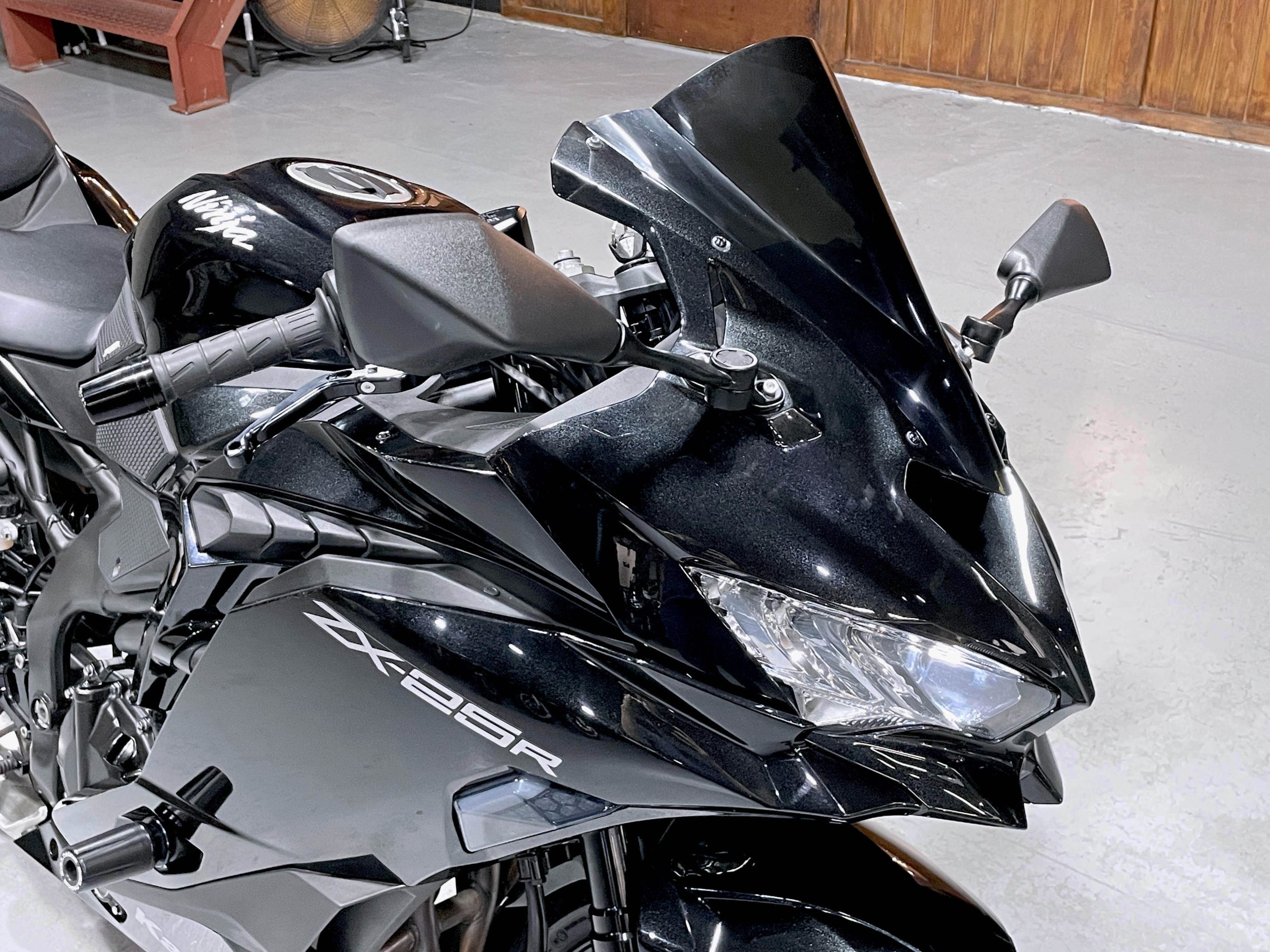 KAWASAKI Ninja ZX-25R ZX250E – 京都のバイクショップSPEC-M