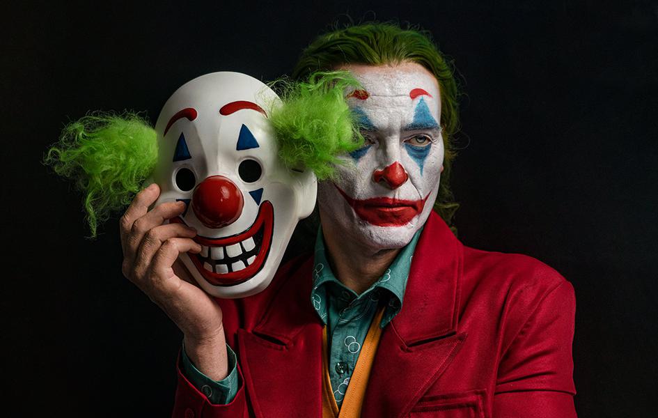 The Joker (Arthur Fleck) 1:1 Life-Size Bust - Spec Fiction Shop