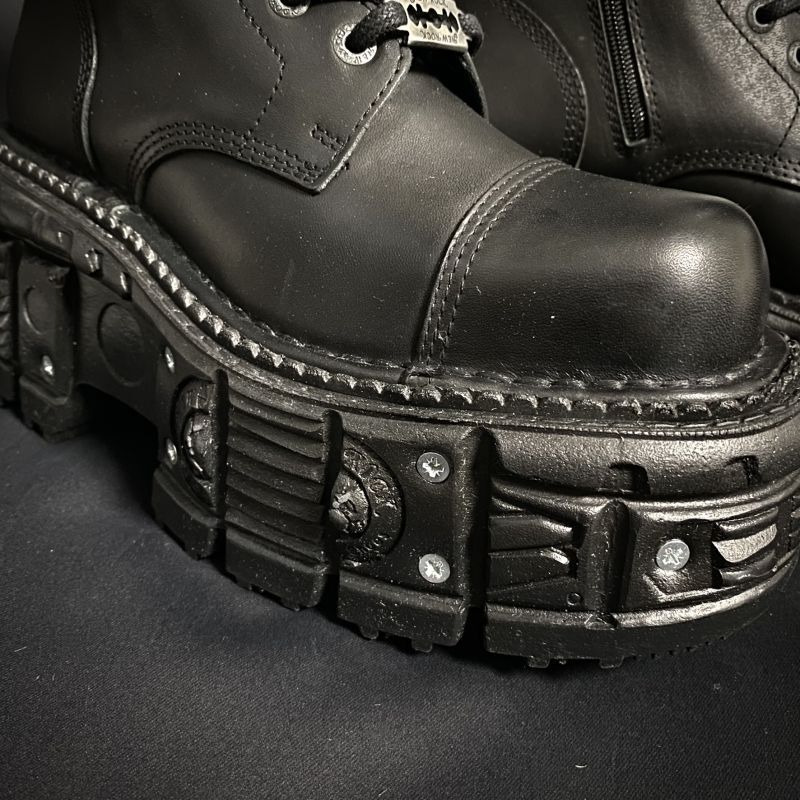 取り寄せ] M.TANK083-C1 / ネジ / 厚底ブーツ / 本革【NEW ROCK