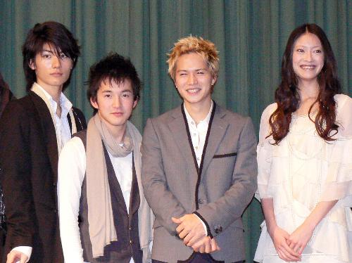 記事全文】市原隼人 役と重ねた“将来への不安” - スポニチ Sponichi