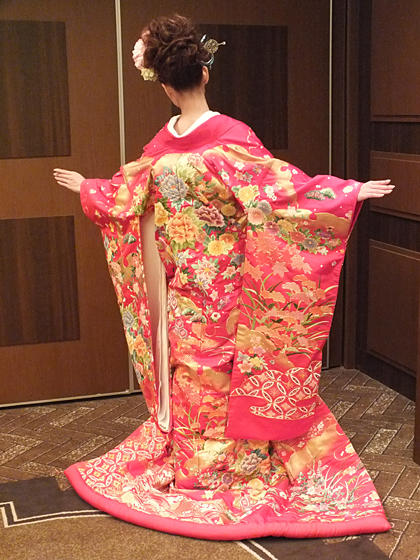 色打掛 相良刺繍（さがらししゅう） - 色打掛 | レンタル | レンタル