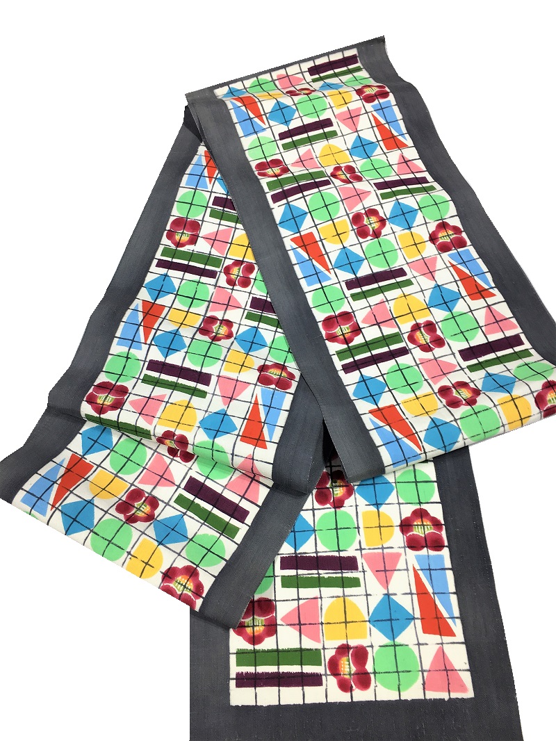 荒川眞理子 型絵染の世界 作品名「パズル」ワクワクが止まらない 九寸