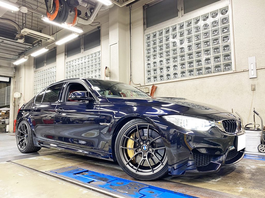 RAYS G025 19インチはBMW F80 M3 にも似合います♪ カーボンブレーキも