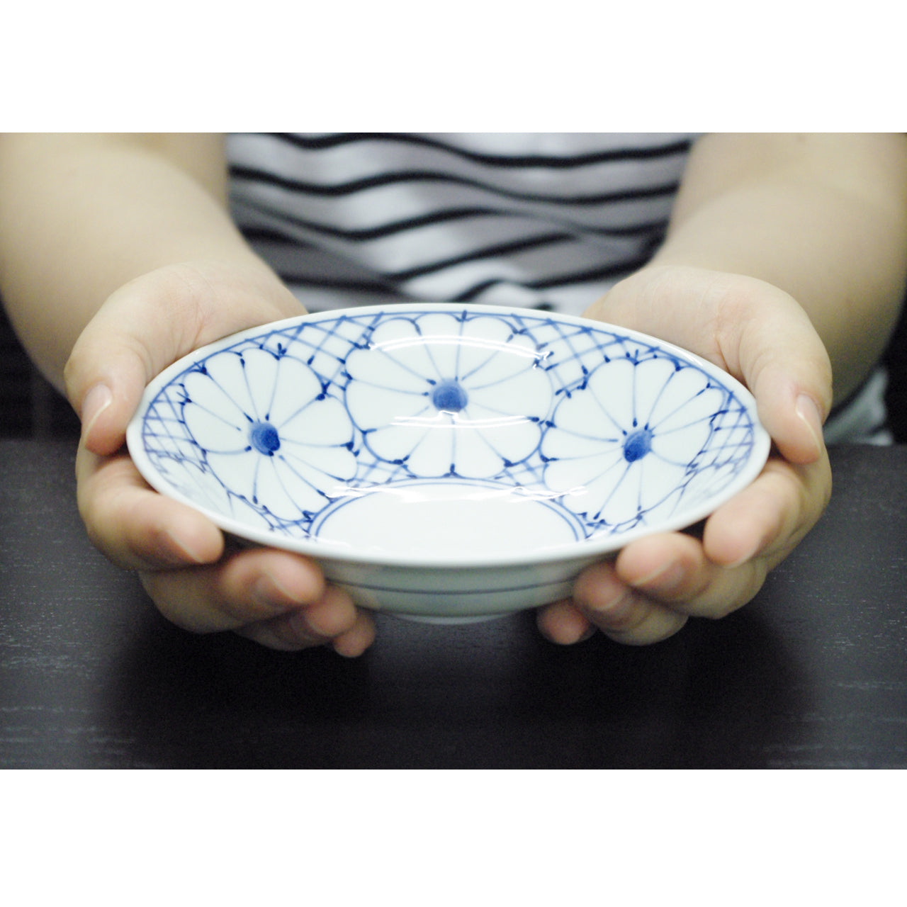 イムサエム 湯呑み 2客 花柄紋 輪花 未使用品 楽天市場】湯のみ 花柄