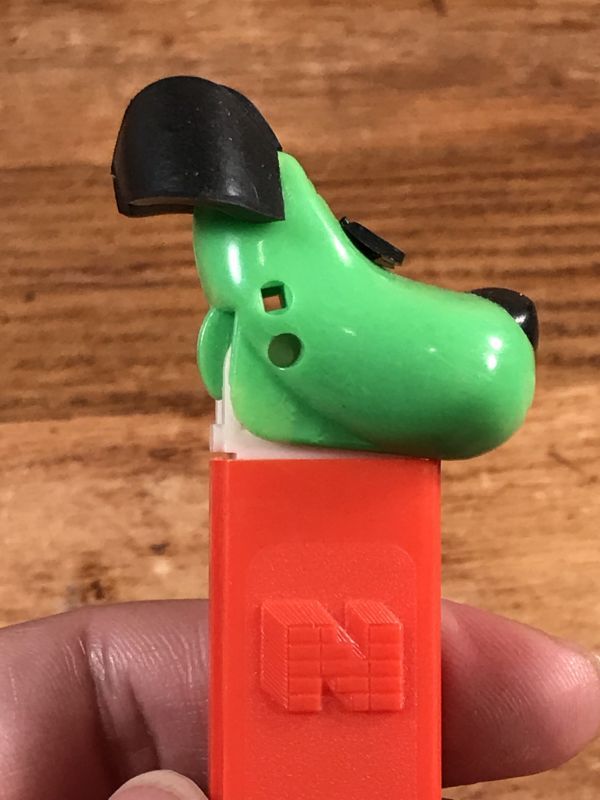 Animal “Yappy Dog” No Feet Pez Dispenser ヤッピードッグ ビンテージ