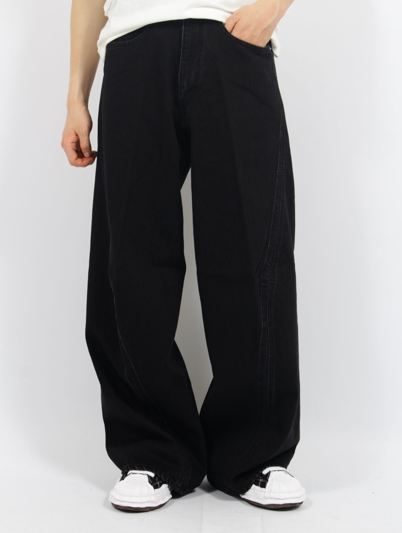 NVRFRGT - 【26SS】3D ツイステッド ワイド レッグ ジーンズ デニム