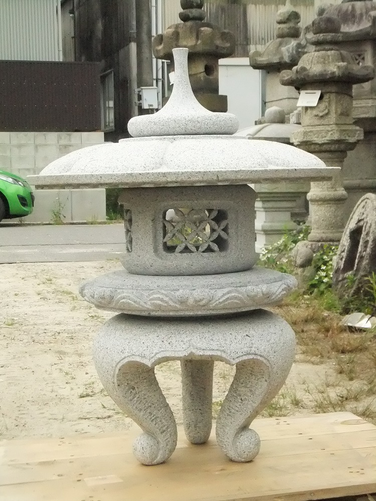 丸雪見の製品案内愛知県岡崎市の石灯篭・水鉢蹲など石材製品の製造販売