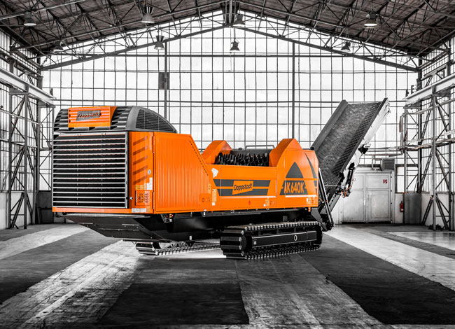 木材用 一軸高速回転大型破砕機 AKシリーズ | 株式会社サナース