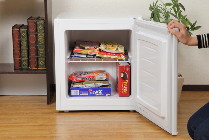 生産終了品】1ドア冷凍庫 32L SR-F3201W | SunRuck