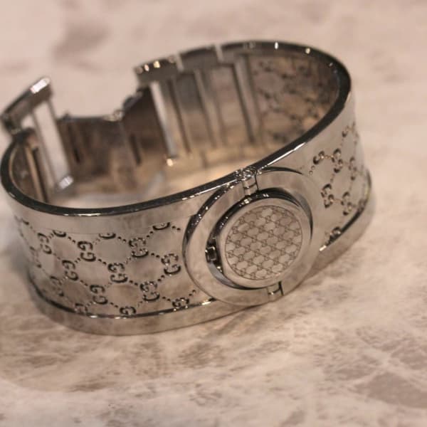 GUCCI / グッチ / トワール / バングルウォッチ / YA112501