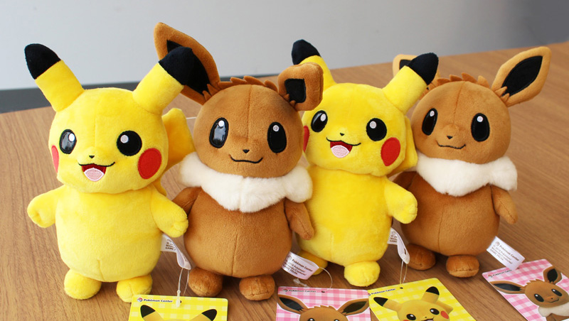 イベントで会える、あのピカチュウとイーブイ！ キュートなぬいぐるみ
