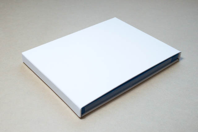 DVD・ブルーレイのスリーブケース(三方背) | パックスエム