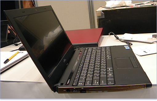 パソ兄さんDELL Vostro 3300レビュー、軽量＆メタルボディの13.3インチ