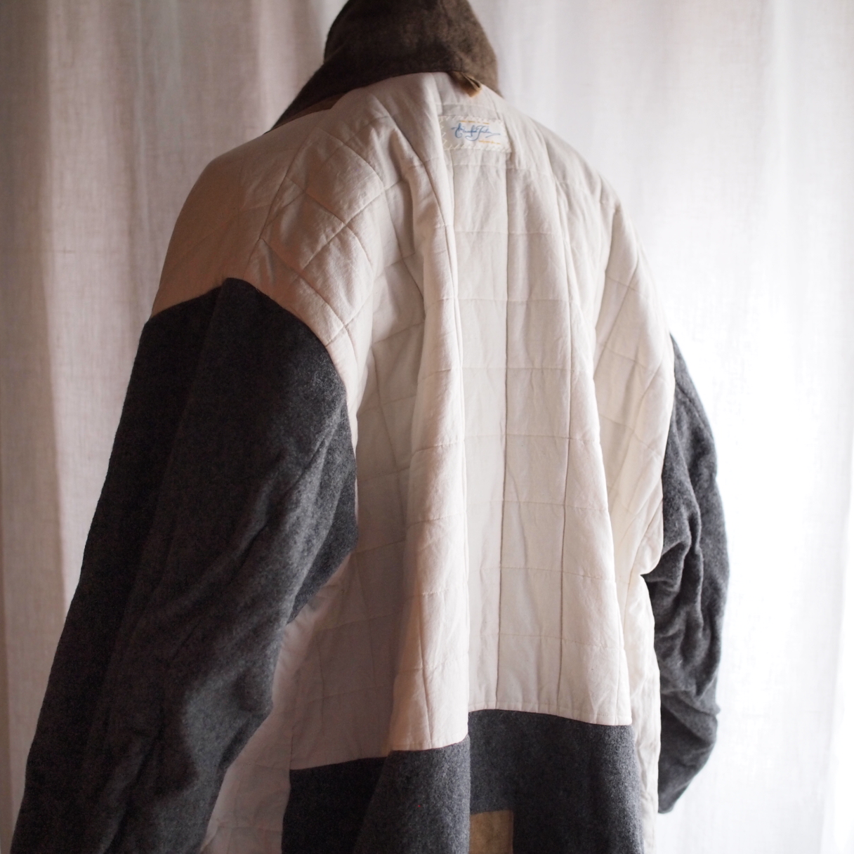 The crooked Tailor/Tropal cold-weather coat -1940's-peau de l'ours