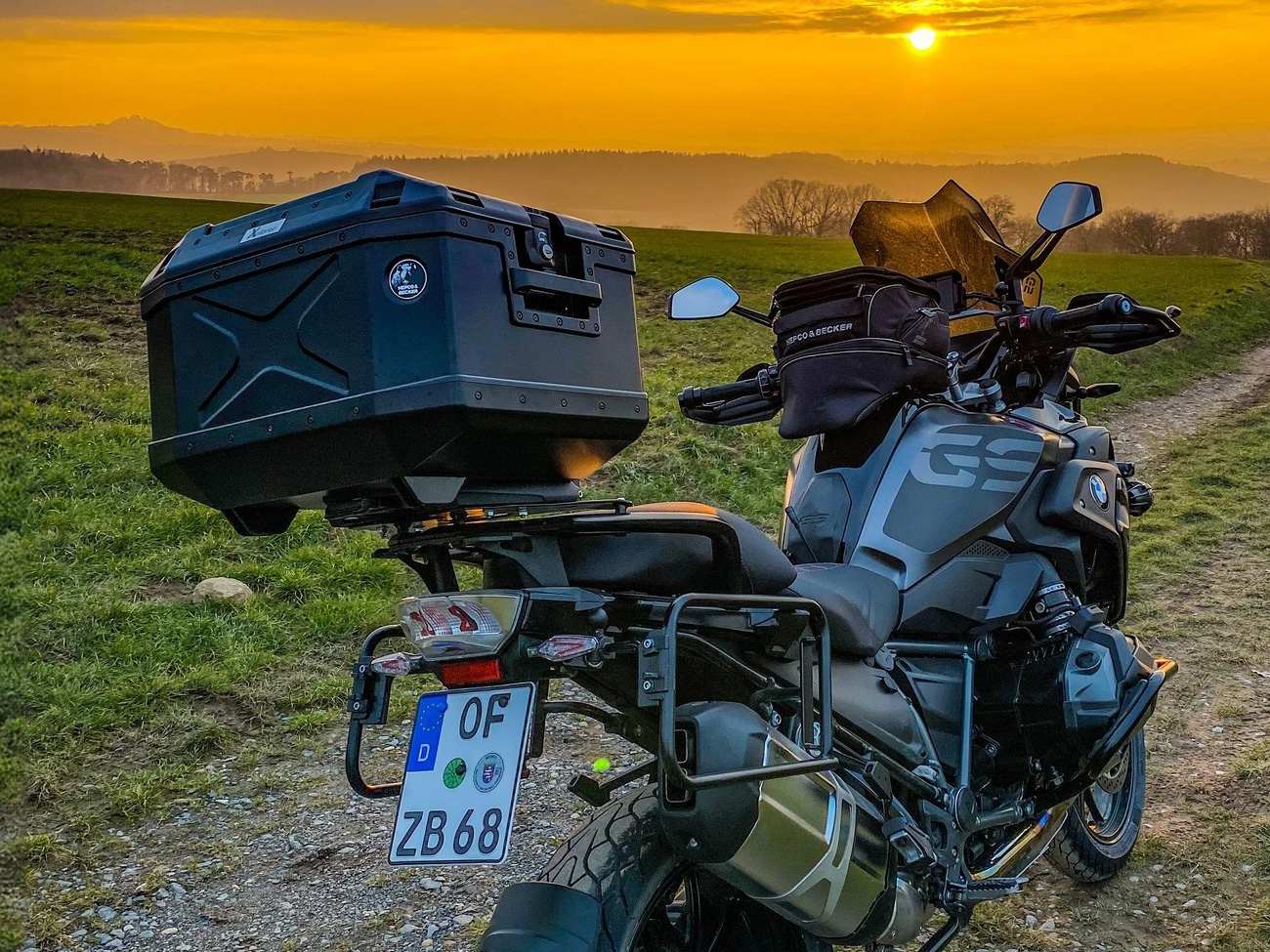 R1300GS Adventure トップケース / キャリア