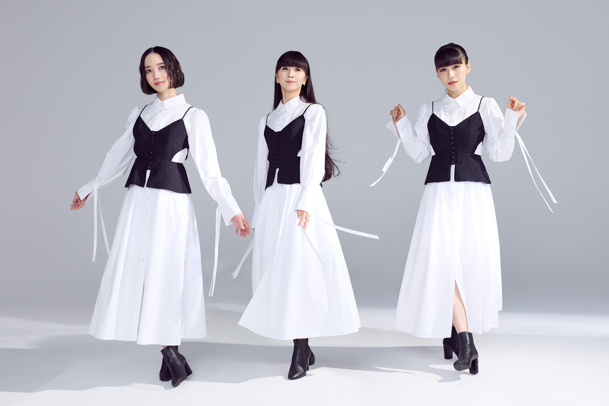 10 ｜ Perfume Closet