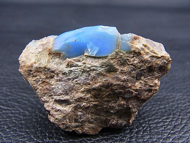 国産鉱物 福島県宝坂産 ノーブルオパール 国産鉱物 高輝度！ ノーブル