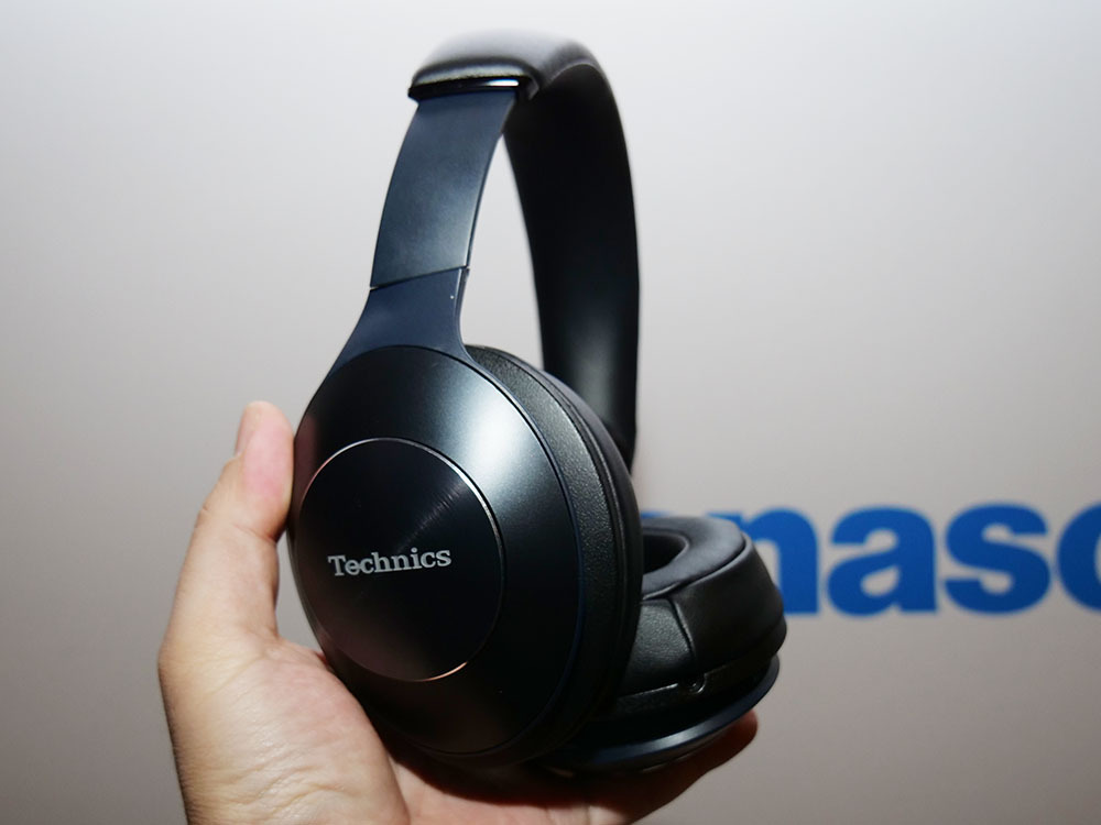 CES＞Technicsからノイズキャンセリング対応ワイヤレスヘッドホン「EAH