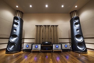 驚異の“1億2000万円超え”スピーカー、マジコの最高峰「M9」を聴く