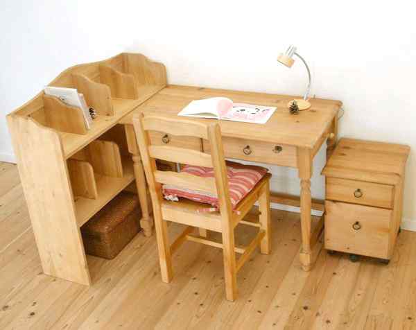 カントリーデスク｜上置き本棚付カントリー学習机｜リング取手