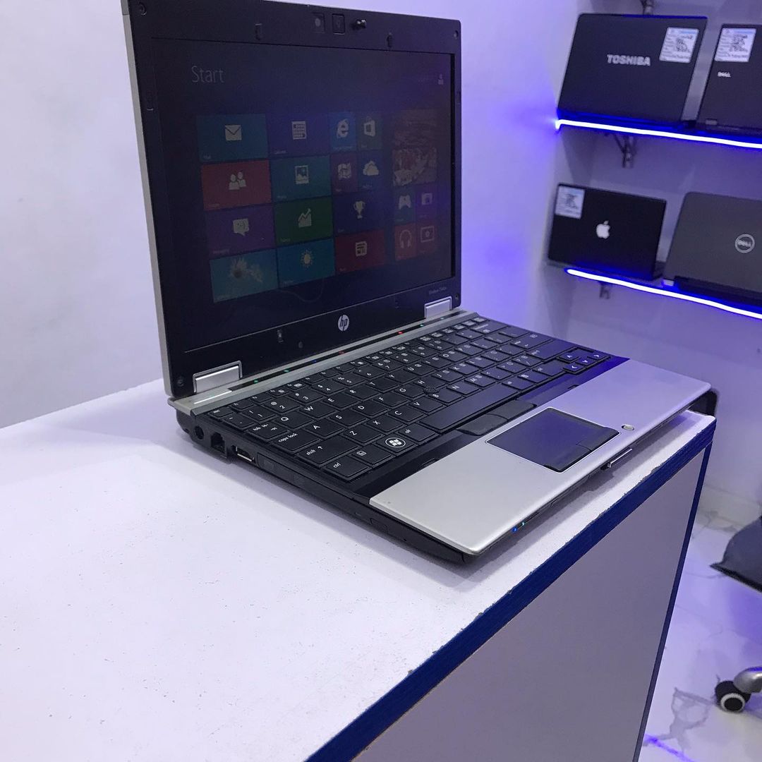 HP Elitebook 2540p – Intel Core i7 – 4GB Ram – 320GB HDD - PSERO