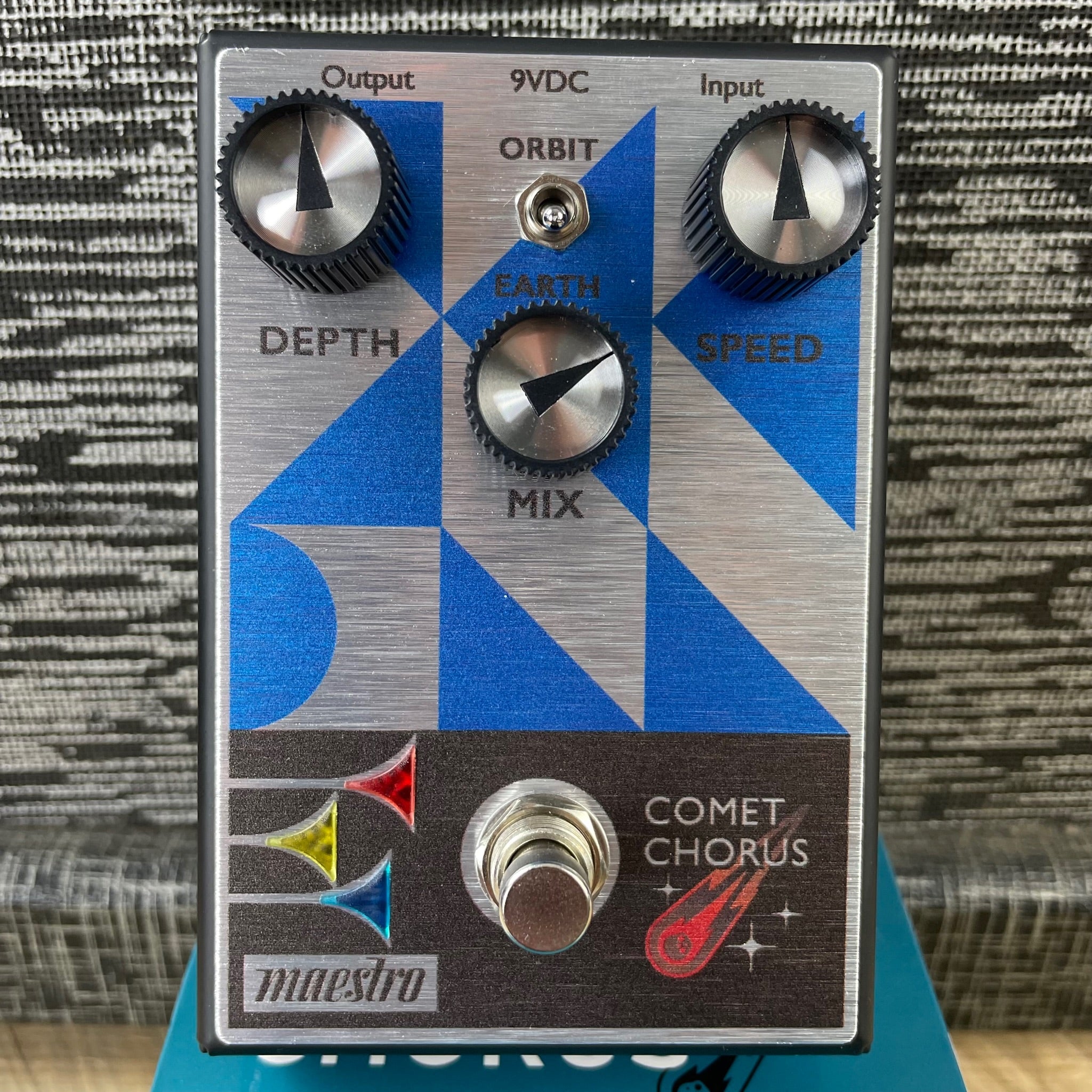 Used Gibson Maestro Comet Chorus Pedal – Quimper Sound Records and