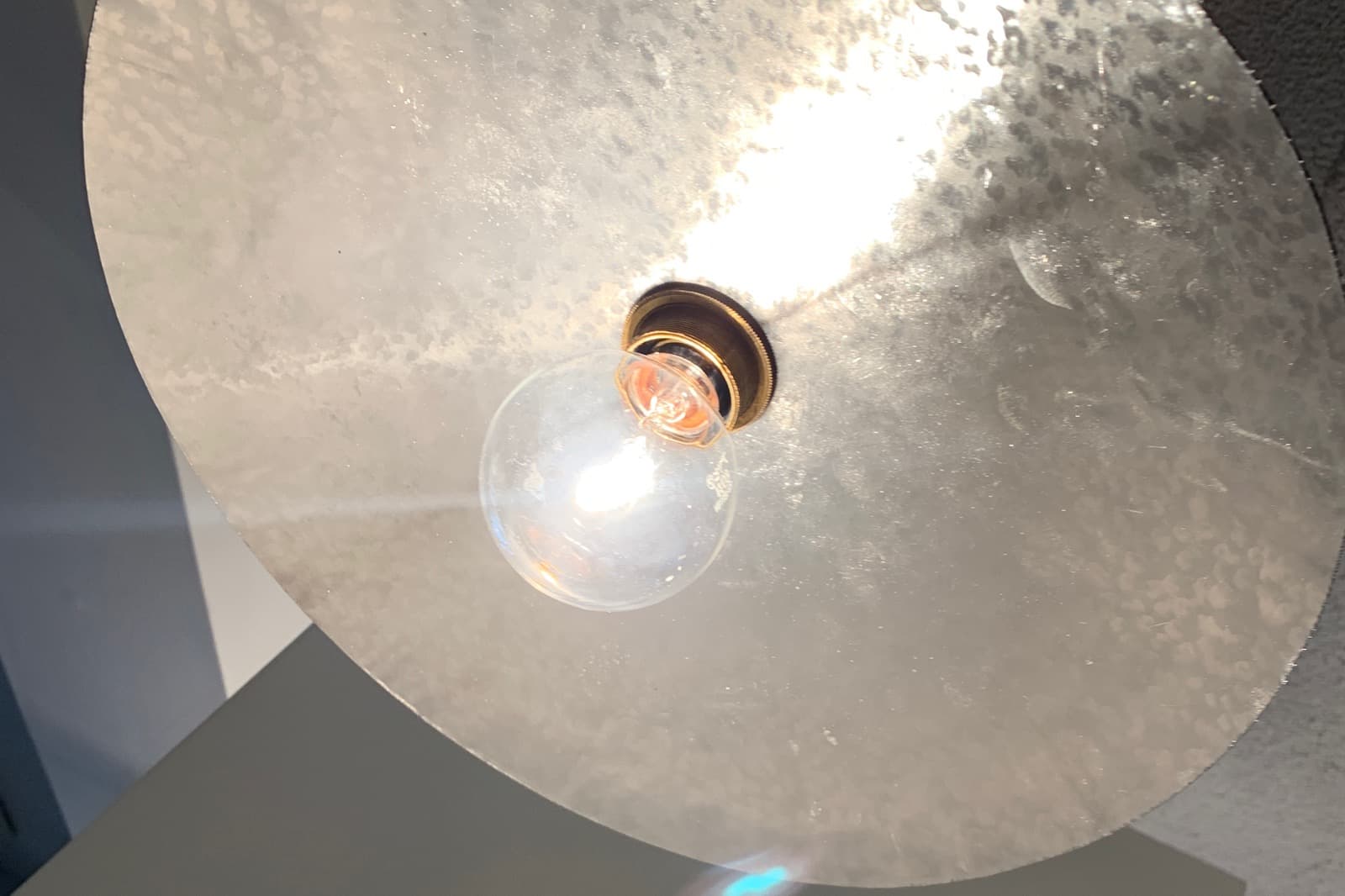 鎚目模様のシェードランプ E26 お皿型 アルミ | LT-PD010-11-G148