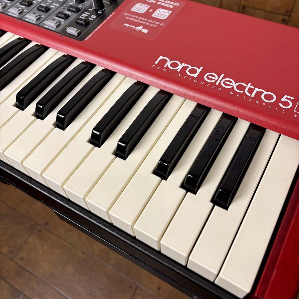 Nord Electro 61鍵盤 ※動作確認済み Nord Electro 61鍵盤 ※動作確認済み Nord Electro 6D 61 Synthesizer