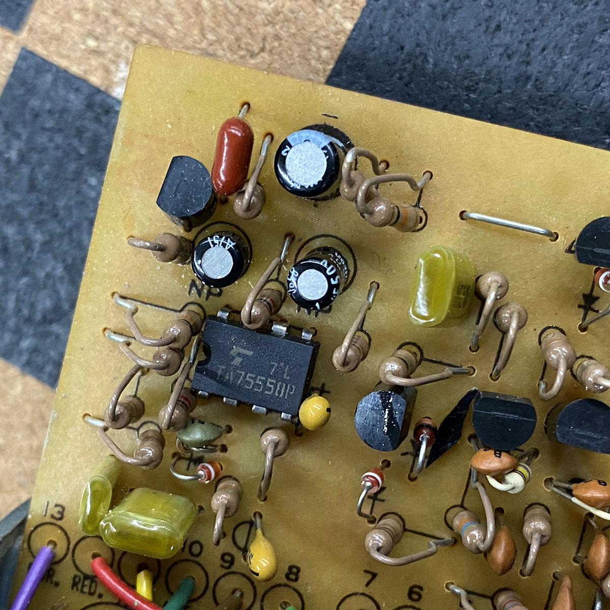 Ibanez Tubescreamer TS9 TA7558P 現行リイシュー Ibanez / TS9 Tube Screamer 現行と1stリイシューの比較