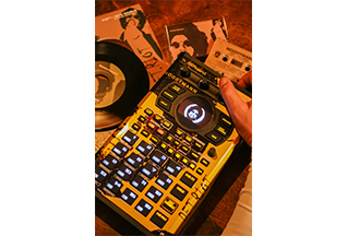 Roland - Company - ニュースリリース - 2024 - ローランドと「KDJ