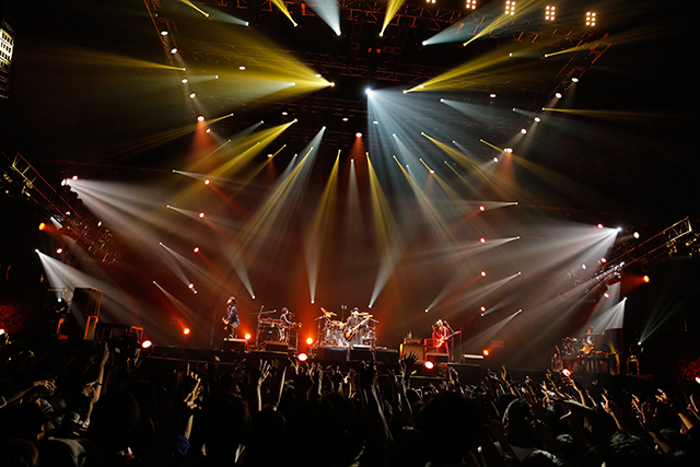 RADWIMPSの胎盤 - ライブレポート | RADWIMPS 10th ANNIVERSARY