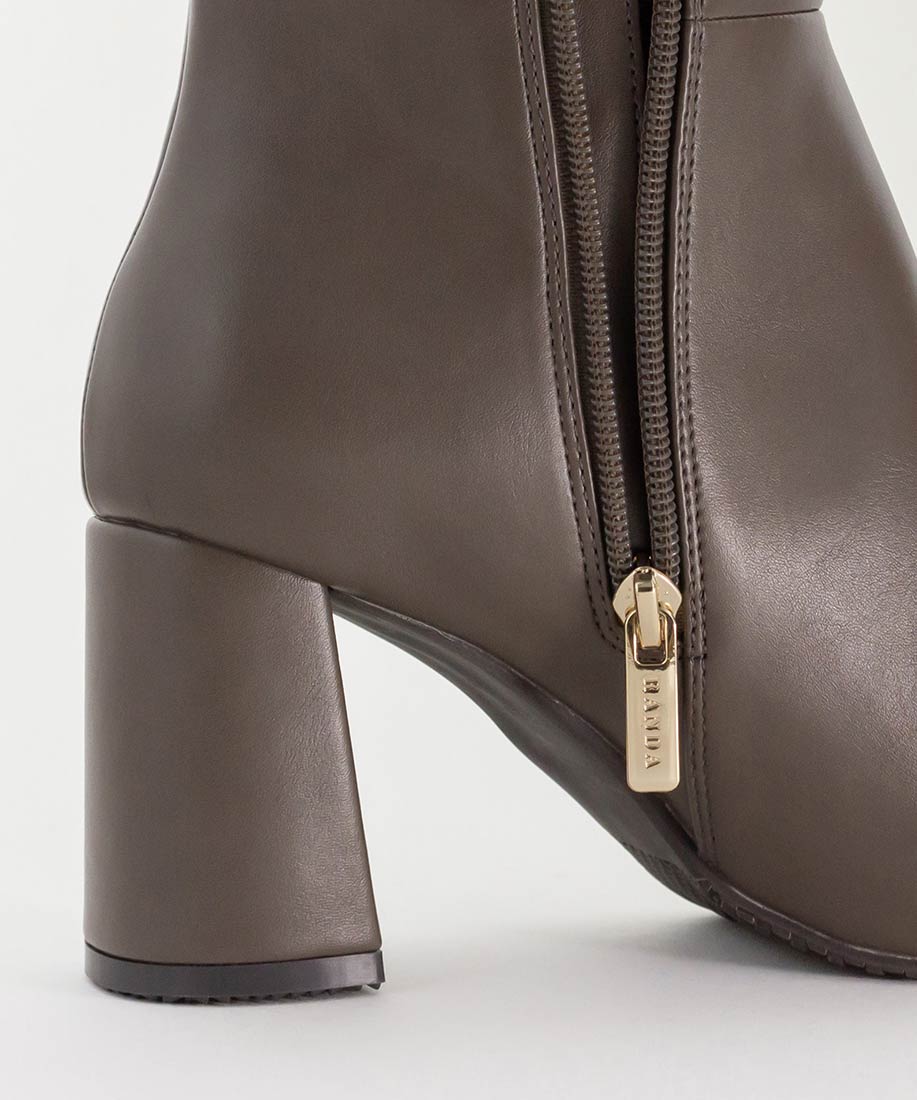 SALE】晴雨兼用 チャンキーヒールロングブーツRANDA公式サイト