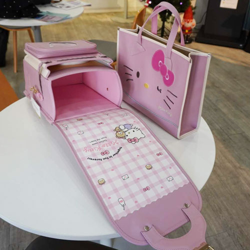 サンリオ ハローキティ 防犯ブザー ランドセル Hello Kitty Amazon.co