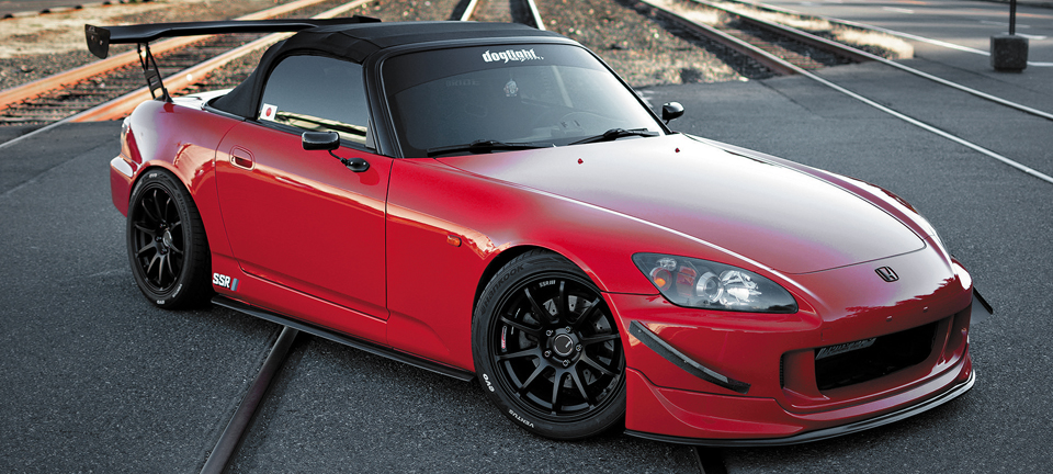 ホイールのトータルメーカー SSR｜純正にはできないホイールをカタチに