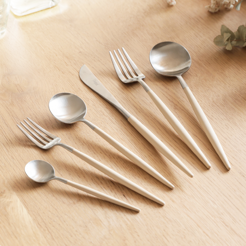 カトラリー Cutipol GOA Ivory Silver ｜家具・インテリア通販 Re:CENO